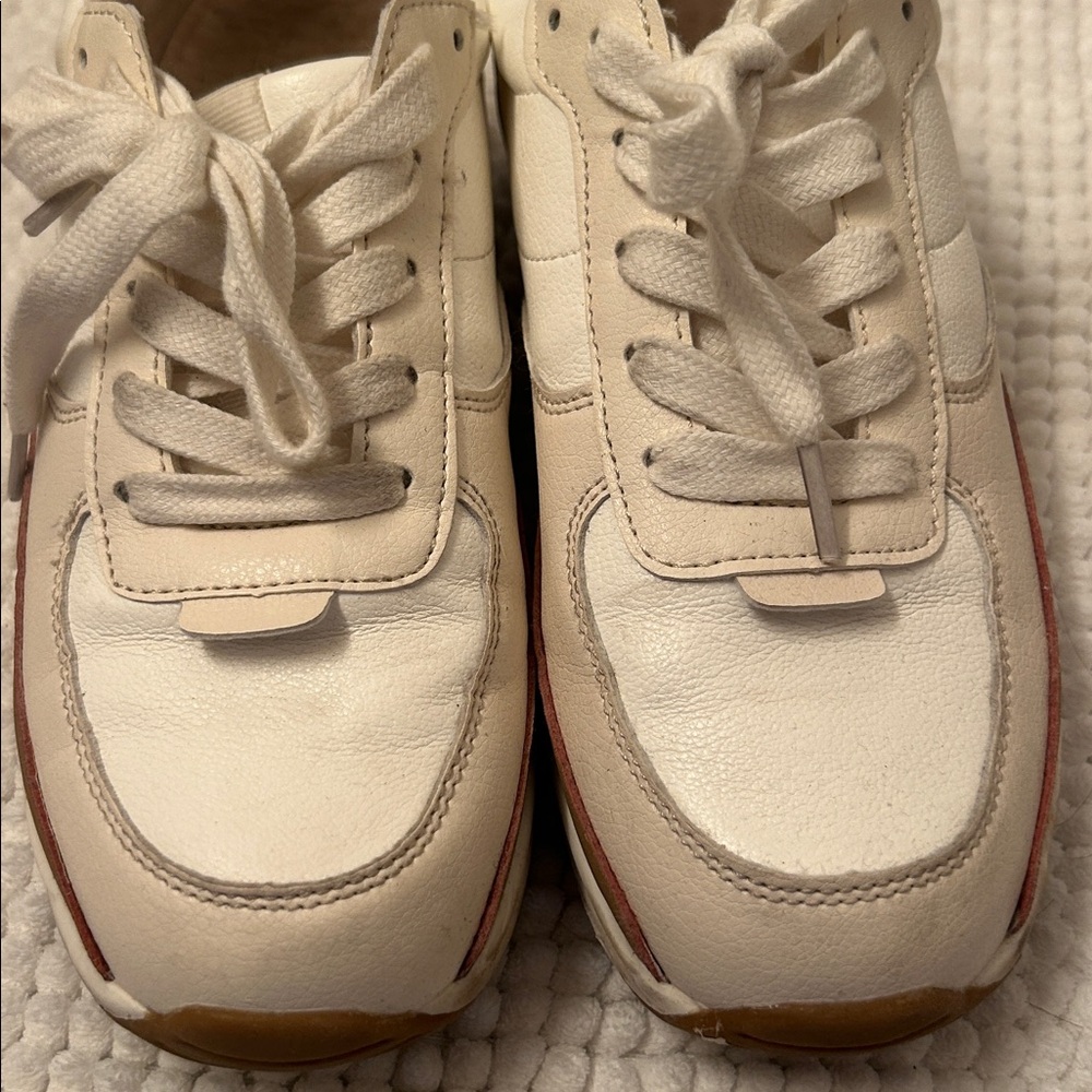 Lace up sneaker - Picture 11 of 11